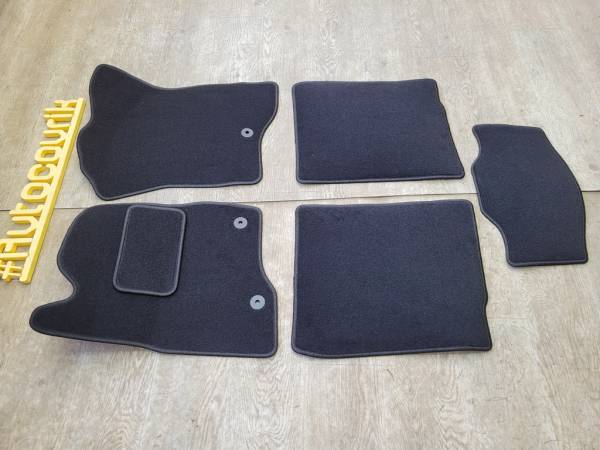 Велюровые коврики в салон Ford Explorer 5 (2010-2015)